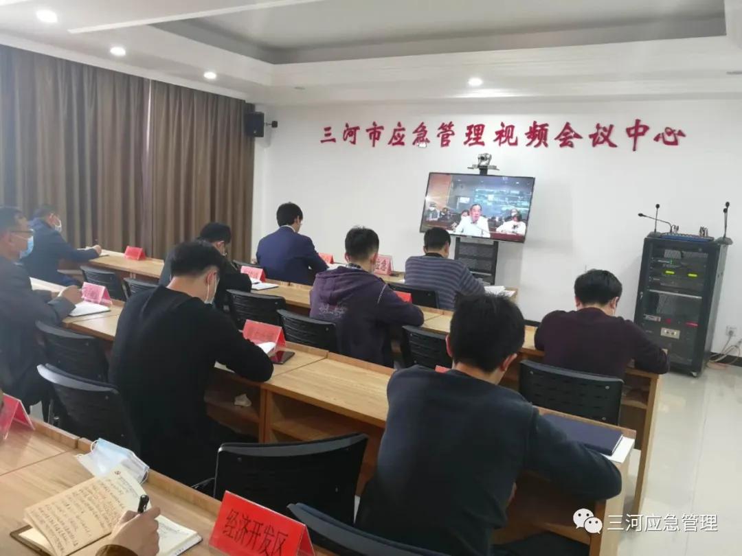 2025年澳门正版免费大全,警惕虚假宣传落实,专家解答解释落实