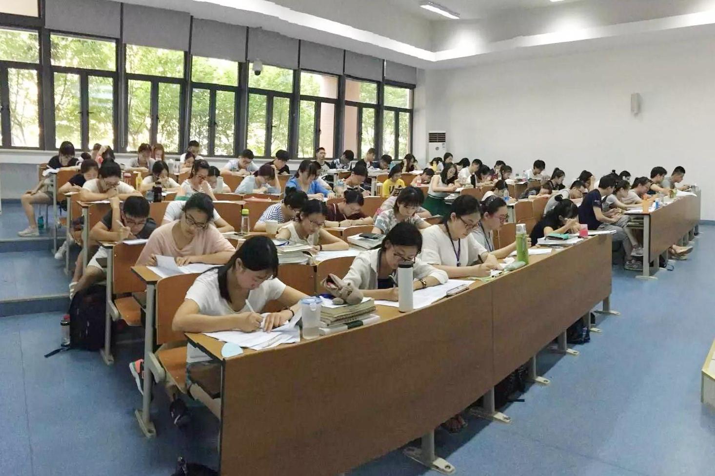 澳门一肖一码100准管家娶,警惕虚假宣传、全面解答、构建解答解释落实